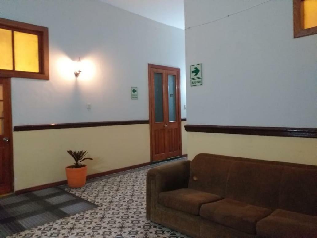 El Monarca Arequipa Hotel Luaran gambar